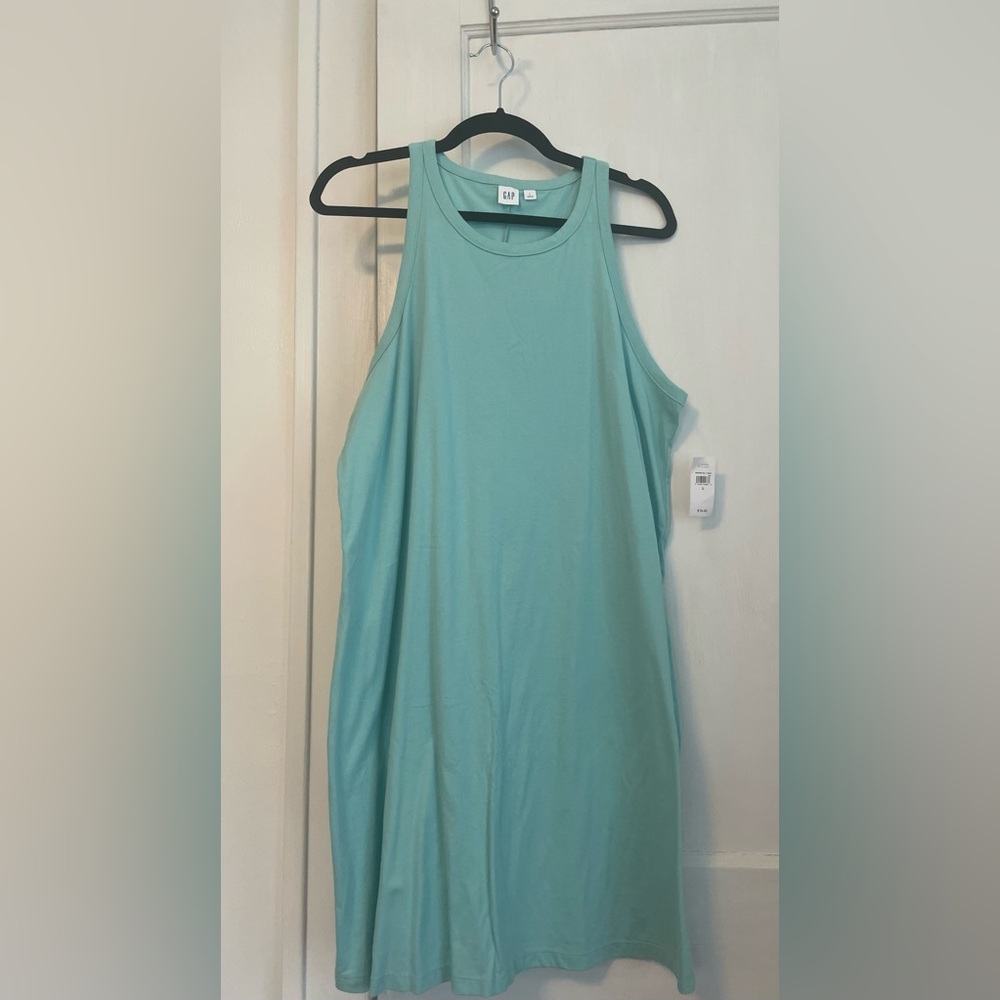 New with tags! GAP Racerback Tshirt‎ Dress Size L Color Aquarium